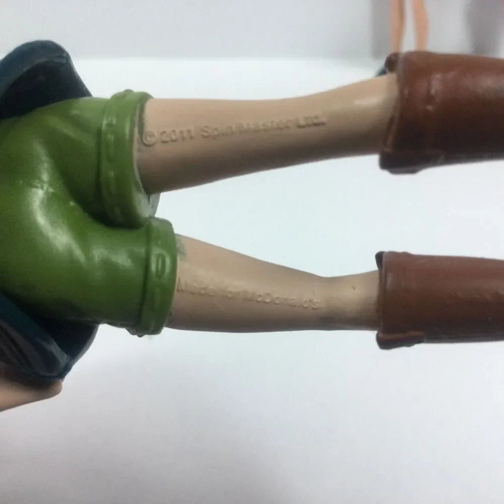 Spin Master Dolls Lot of 5 2011‎ McDonald's Happy Meal Toy LIV Posable  6in Tall
